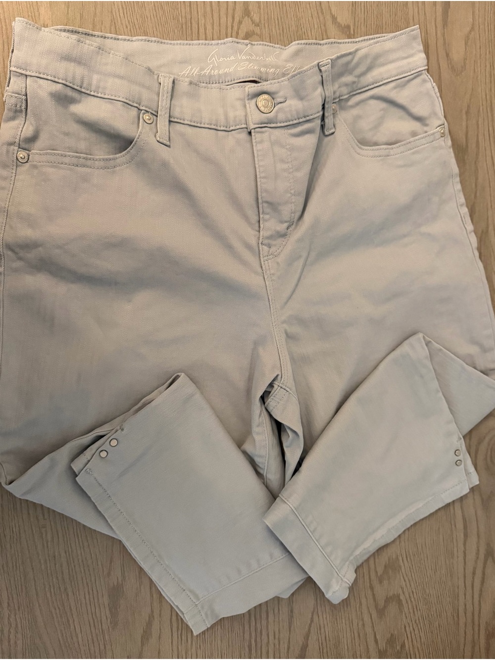 Gloria Vanderbilt Skimmer Slimming Cropped Pants Gray Size 8
